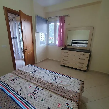 Guesthouse Family Doko Berat Exterior photo